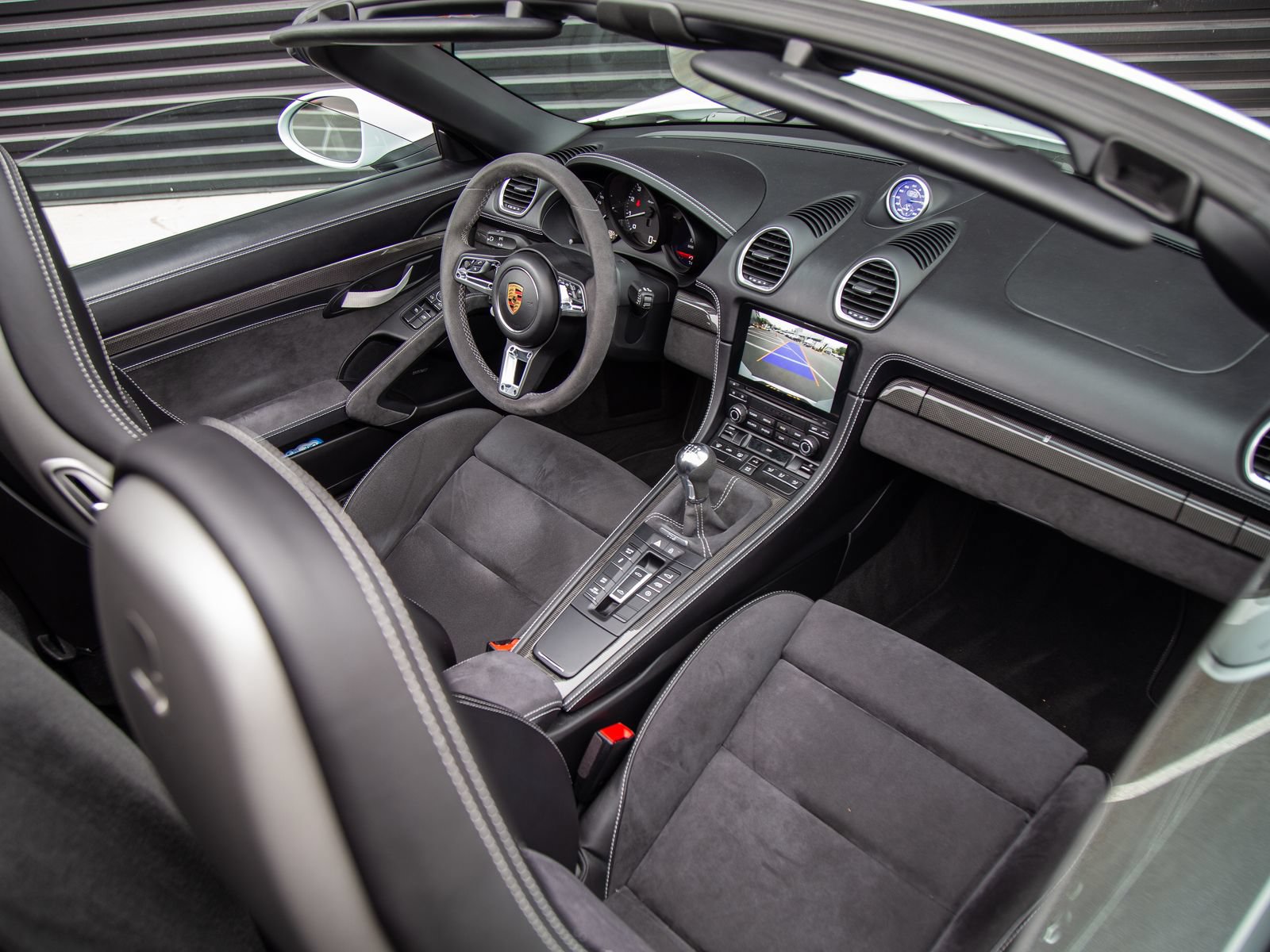 Certified 2021 Porsche 718 Boxster Spyder RWD image 19