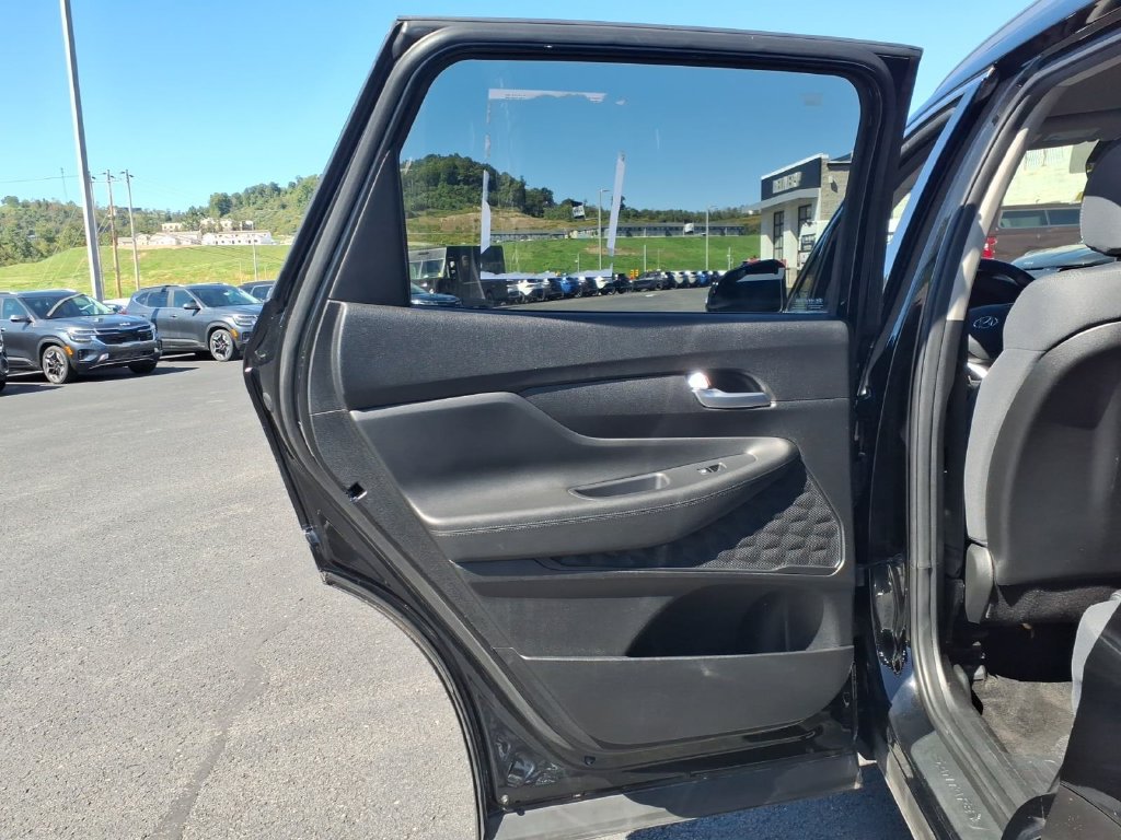 Used 2023 Hyundai Santa Fe SEL AWD/4WD image 12