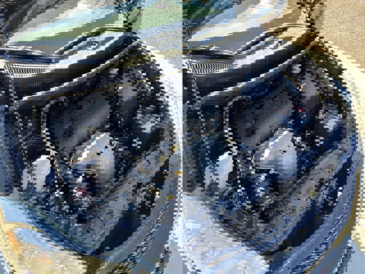 Used 2011 Toyota Matrix S image 7