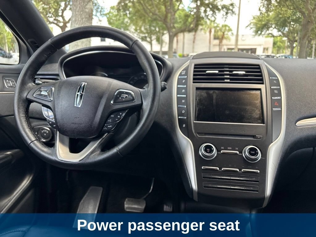 Used 2017 Lincoln MKC Premiere FWD image 23