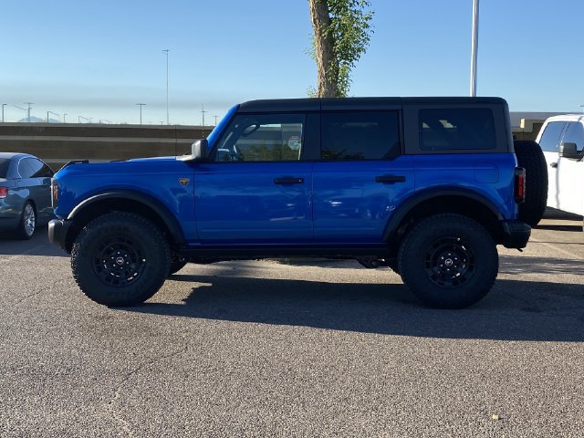 New 2026 Ford Bronco Badlands AWD/4WD image 3
