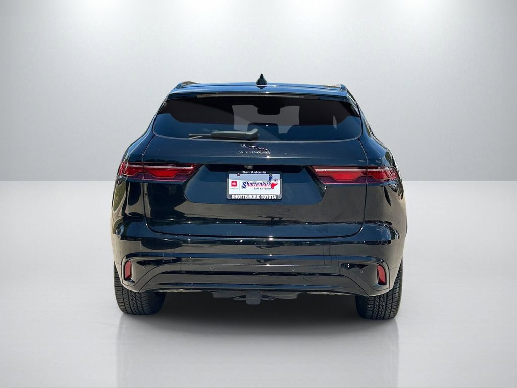 Used 2024 Jaguar F-PACE R-Dynamic S image 6