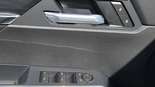 New 2026 GMC Acadia Elevation w/ Elevation Premium Package FWD image 35