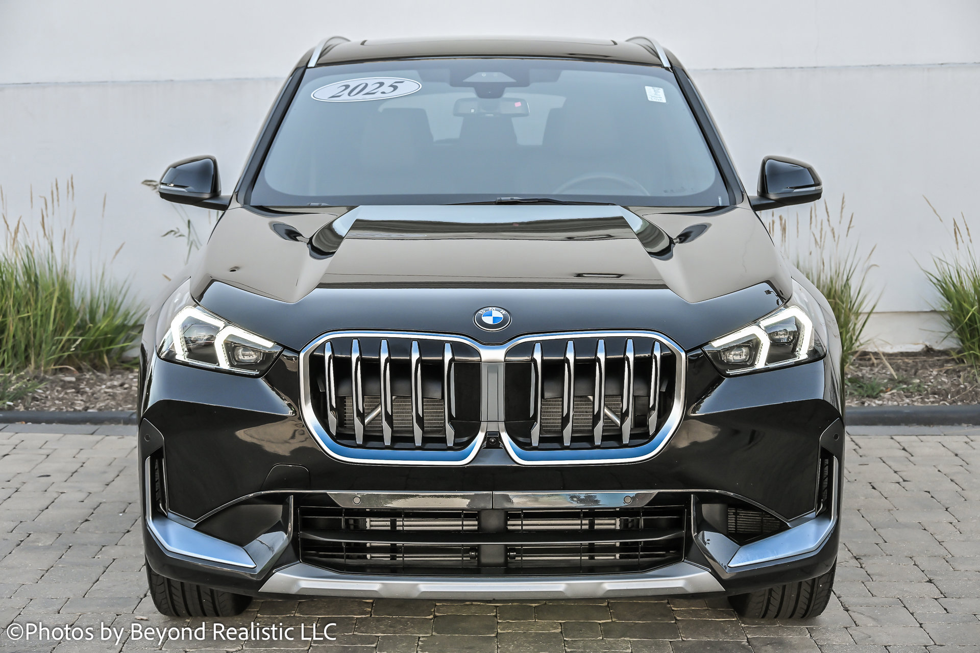 Used 2025 BMW X1 xDrive28i image 3