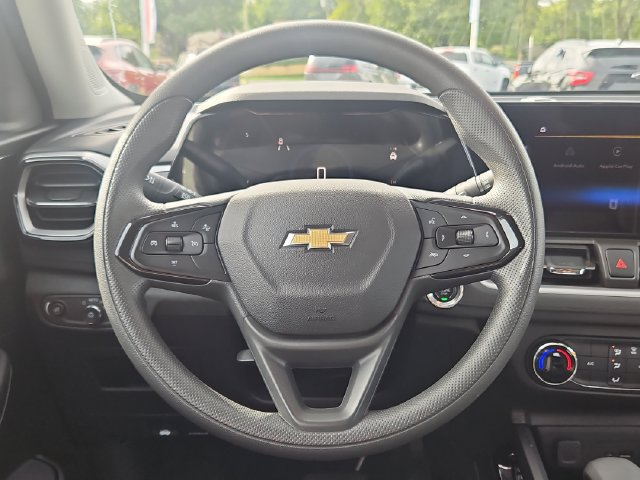 Used 2025 Chevrolet TrailBlazer LS FWD image 15