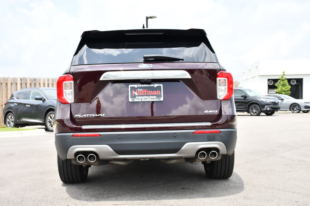 Used 2023 Ford Explorer Platinum w/ Technology Package AWD/4WD image 6