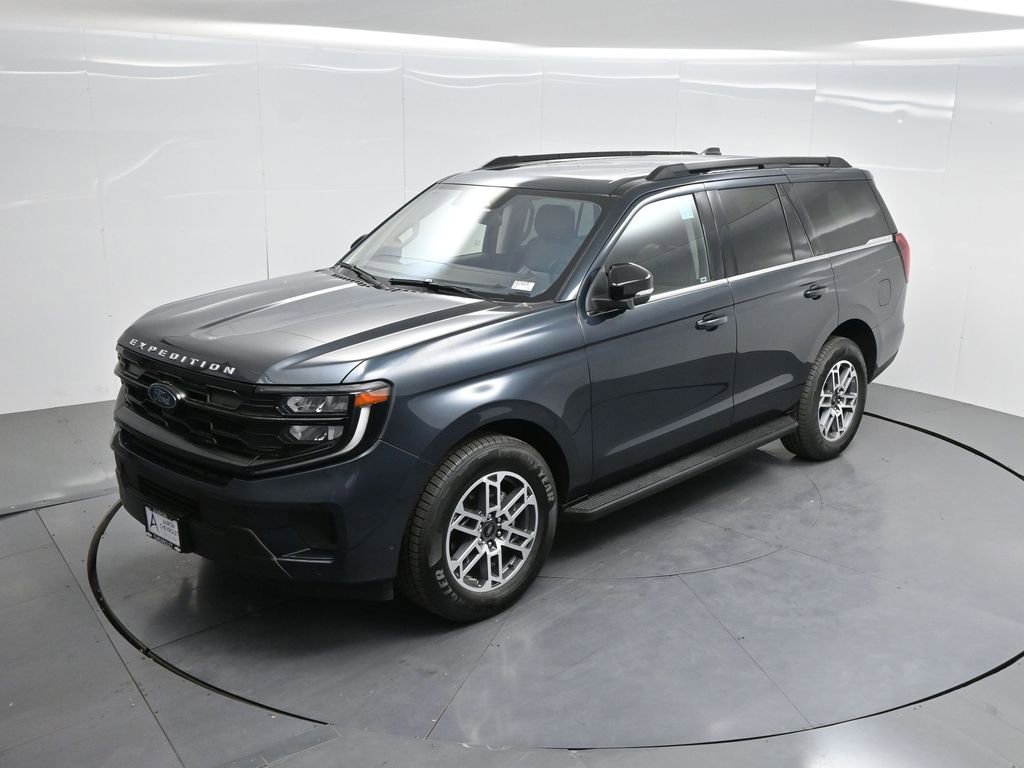 Used 2025 Ford Expedition Active RWD image 54