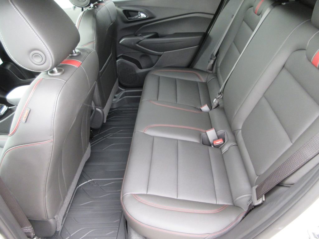New 2026 Chevrolet Trax RS w/ Sunroof Package FWD image 13