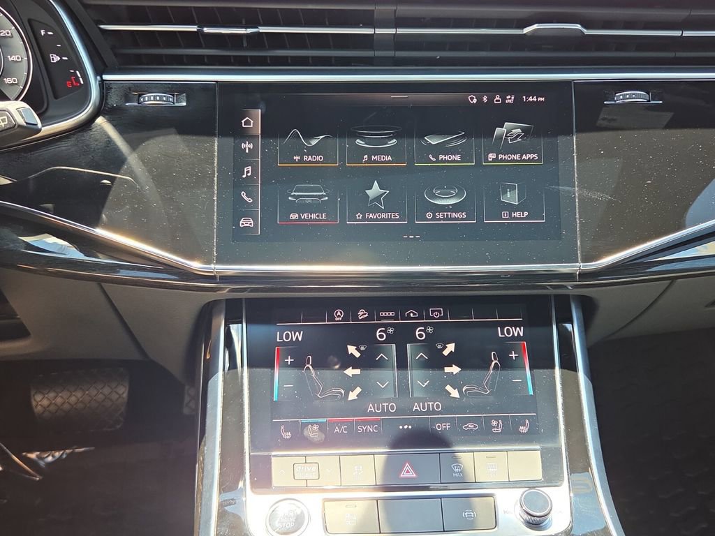 Used 2021 Audi Q7 2.0T Premium Plus AWD/4WD image 24