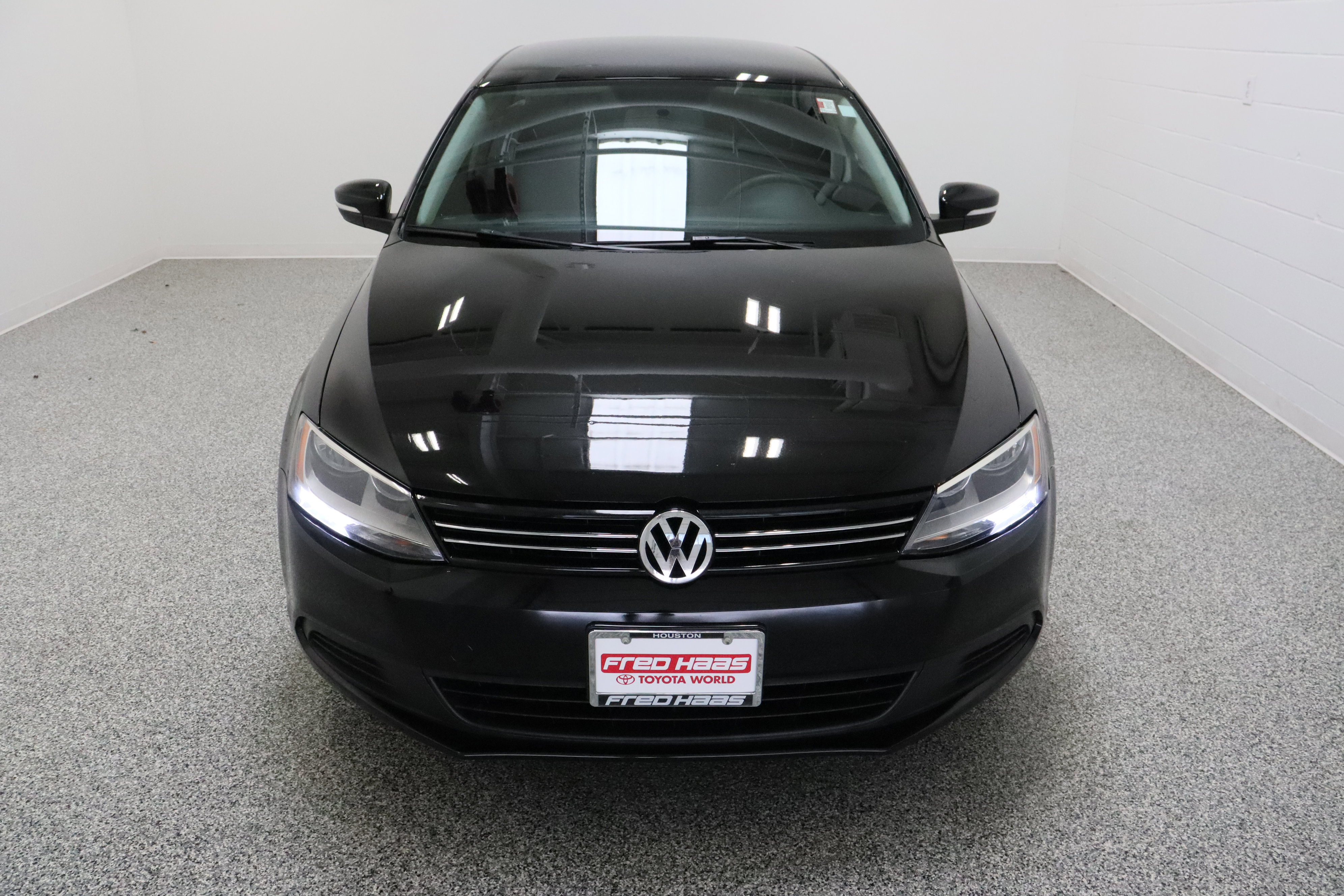 Used 2012 Volkswagen Jetta SE image 3