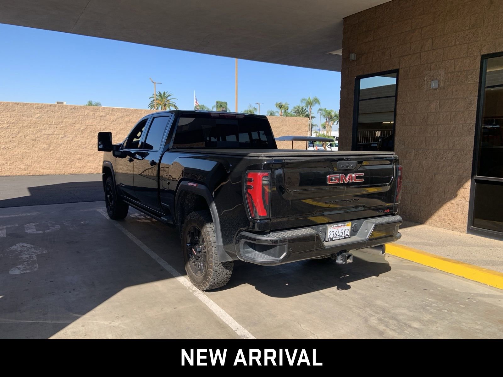 Certified 2024 GMC Sierra 2500 AT4 w/ AT4 Premium Plus Package image 5