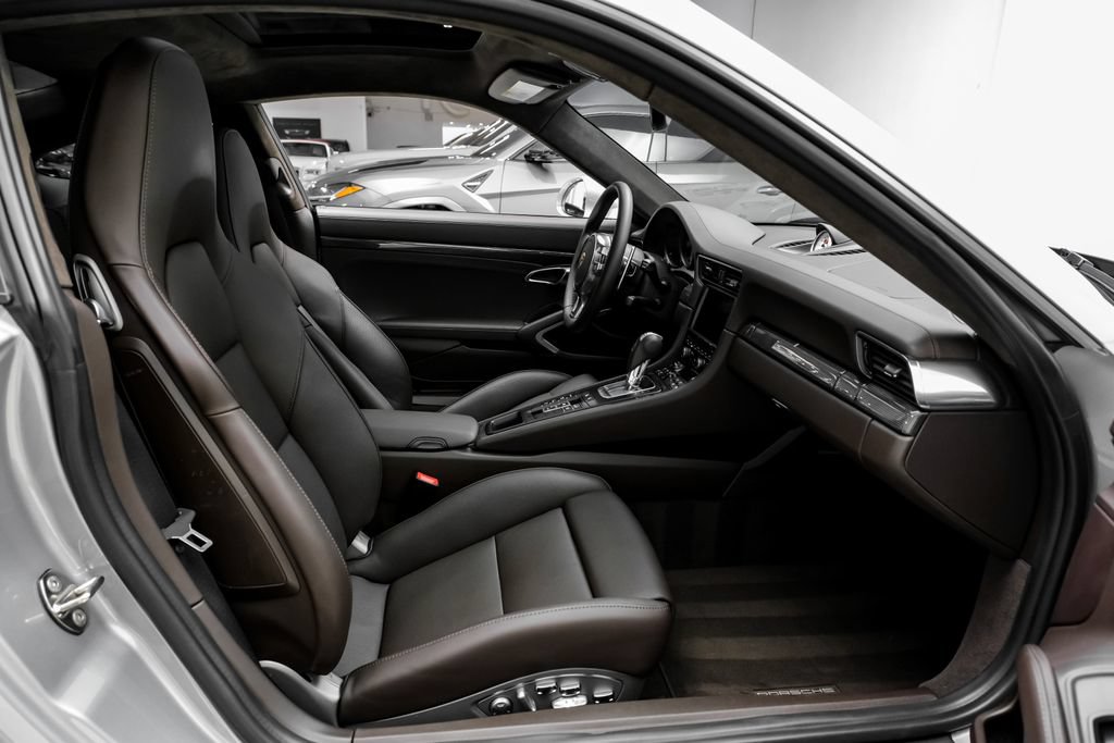 Used 2014 Porsche 911 Turbo S AWD/4WD image 39