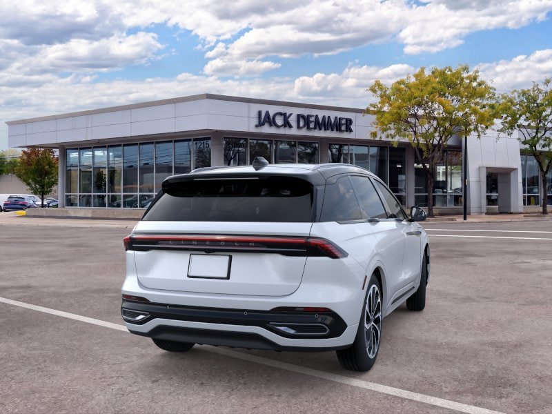 New 2026 Lincoln Nautilus Reserve AWD/4WD image 10
