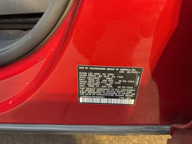 Used 2024 Volkswagen Atlas SEL Premium R-Line image 33