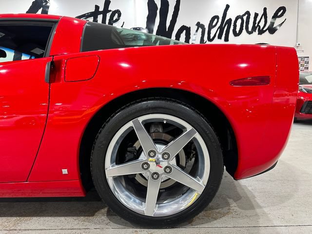 Used 2006 Chevrolet Corvette Coupe w/ Preferred Equipment Group RWD image 29