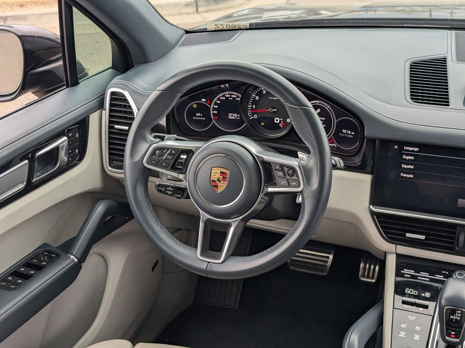 Used 2022 Porsche Cayenne S Platinum image 16