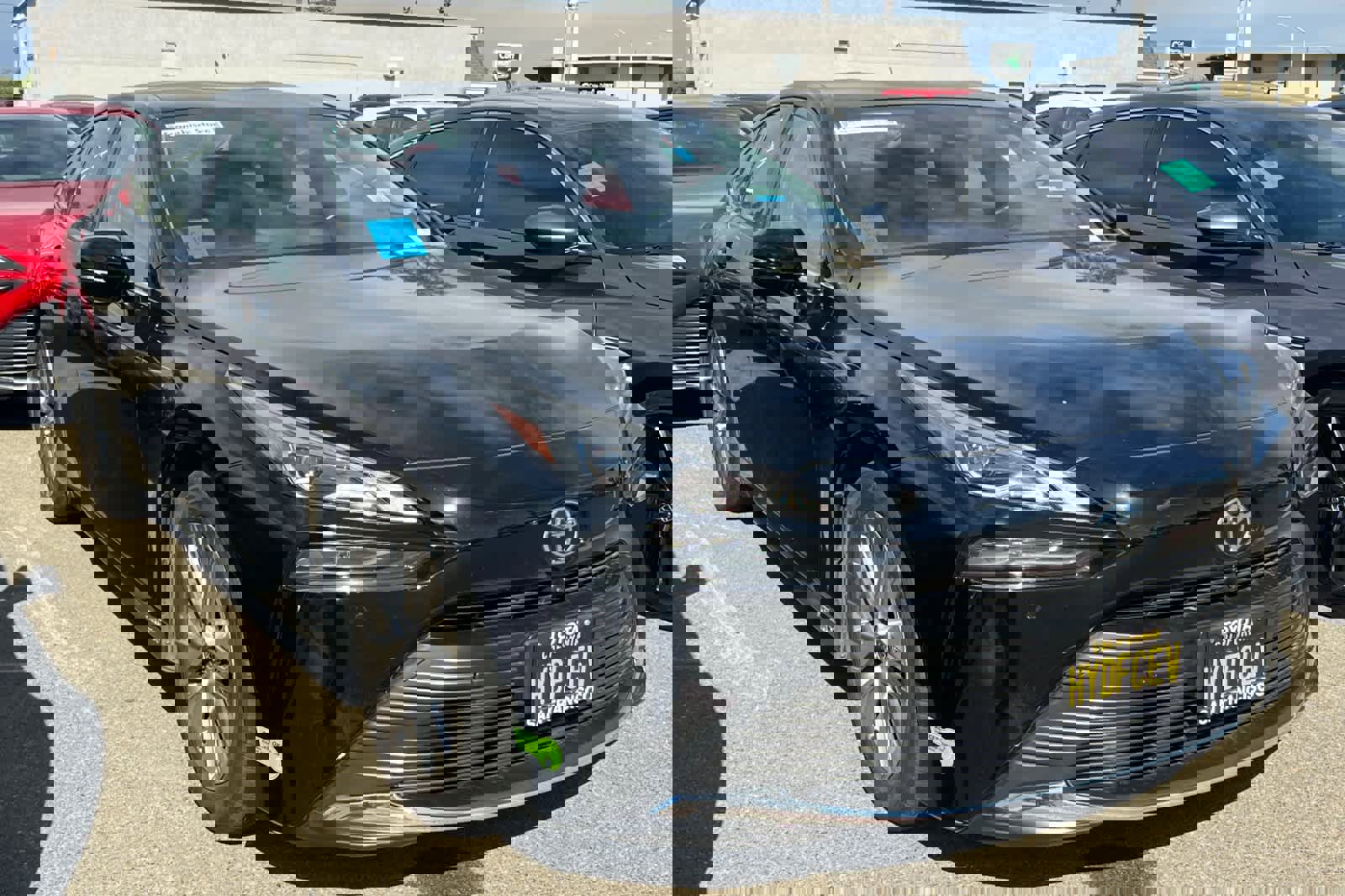 Used 2023 Toyota Mirai XLE w/ Advanced Technology Package image 3