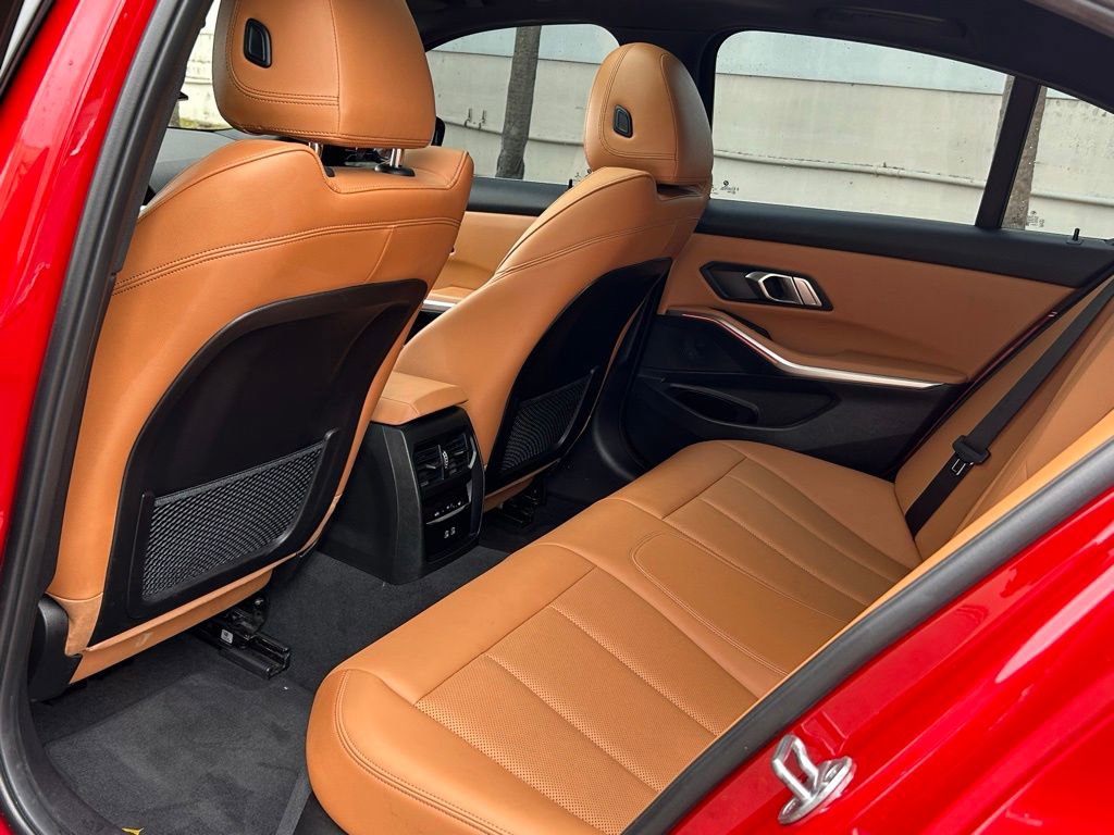 Used 2022 BMW 330i Sedan w/ Driving Assistance Package RWD image 43