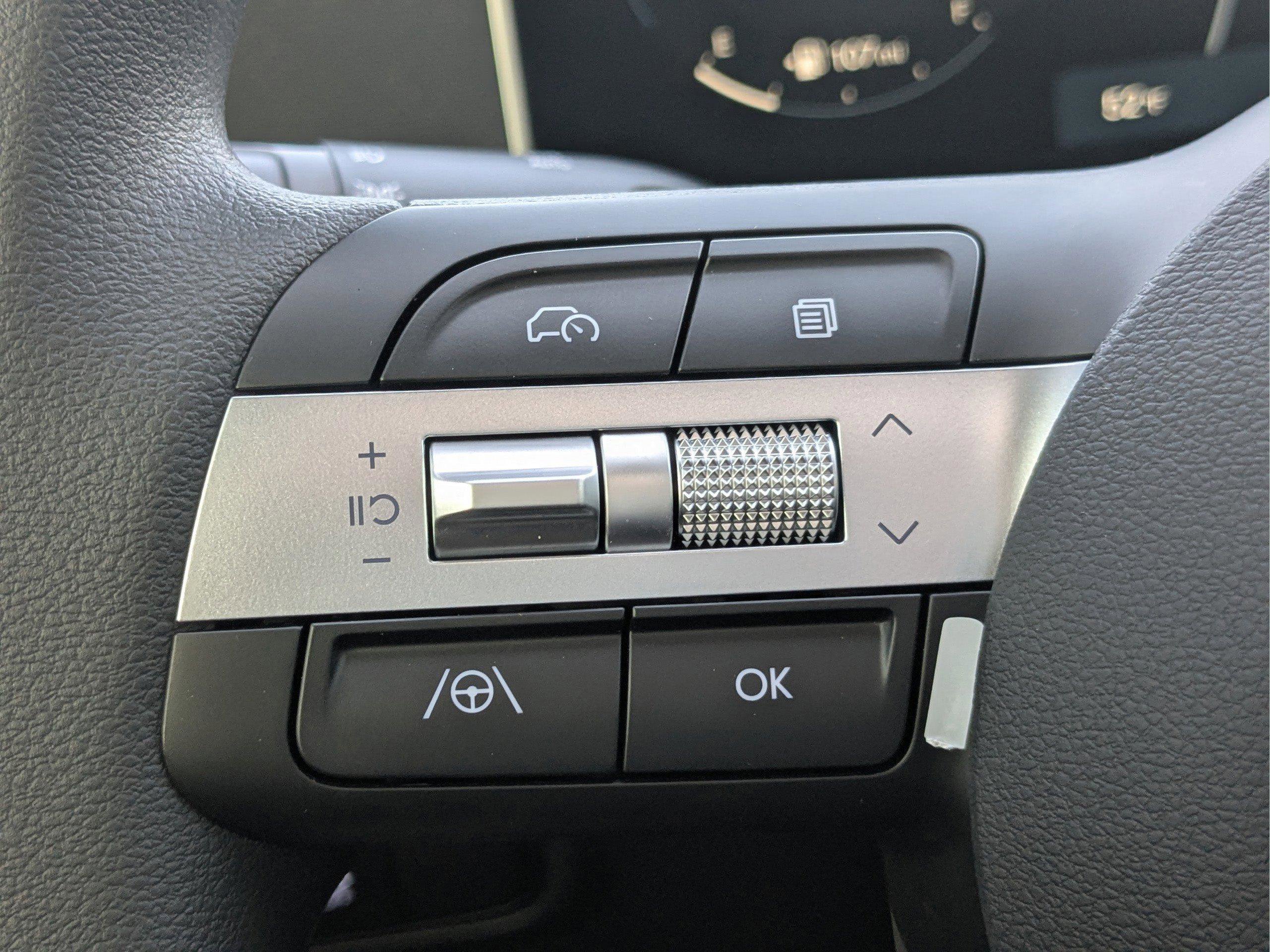 New 2026 Hyundai Santa Cruz SEL FWD image 15
