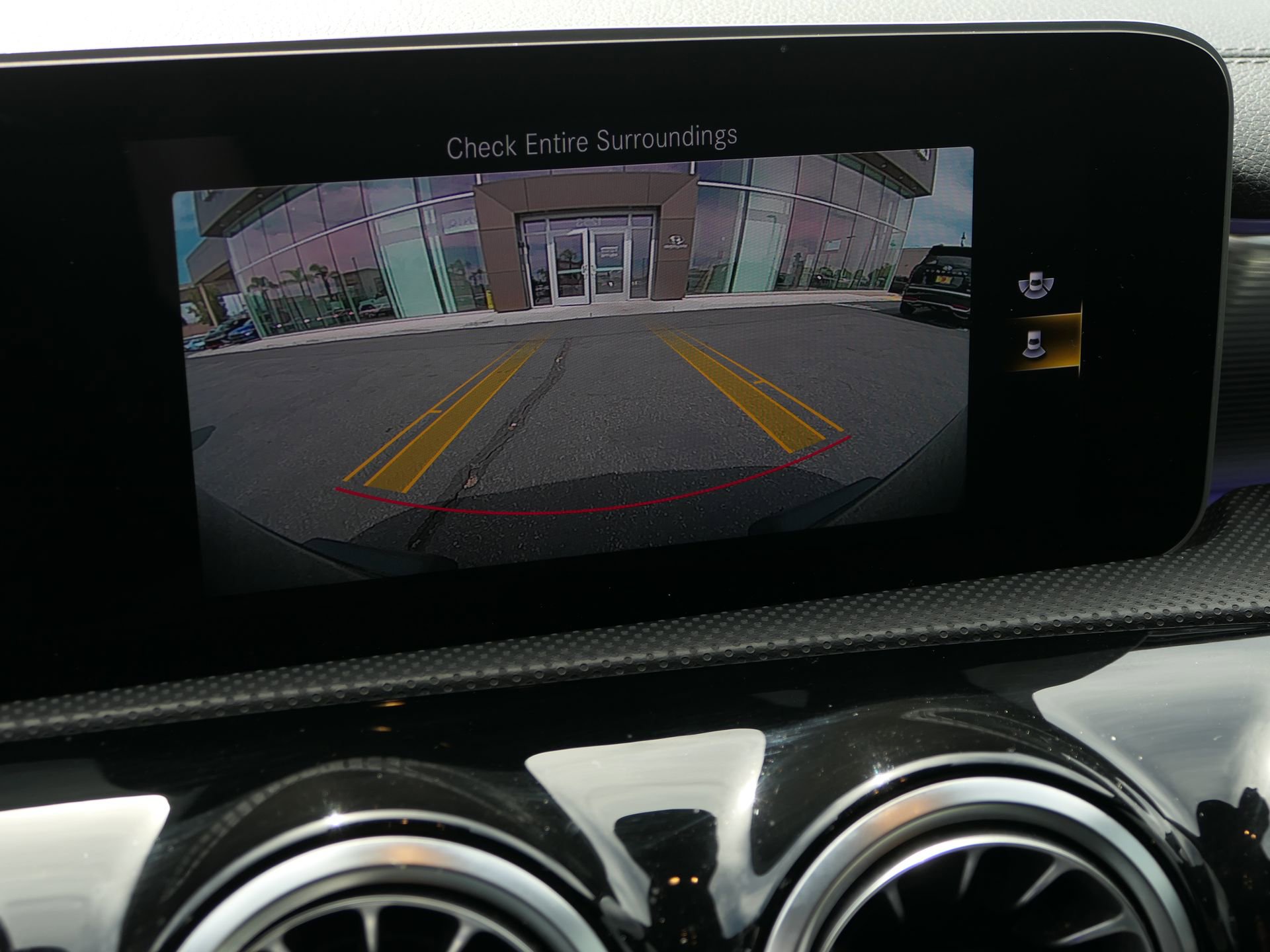 Used 2020 Mercedes-Benz CLA 250 image 21