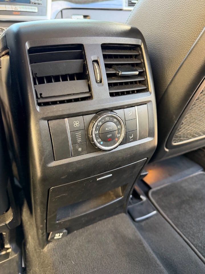 Used 2016 Mercedes-Benz GL 450 4MATIC w/ Premium I Package image 29