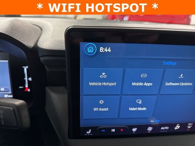 New 2026 Ford Maverick Lariat w/ Black Appearance Package image 14