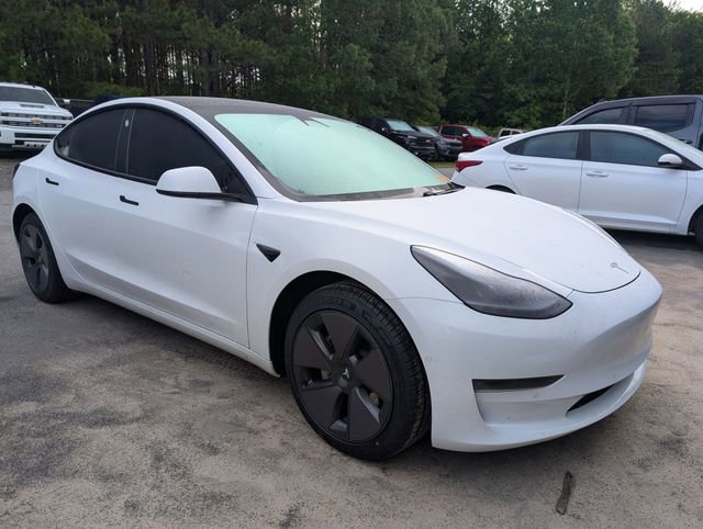 Used 2021 Tesla Model 3 Standard Range Plus RWD image 2