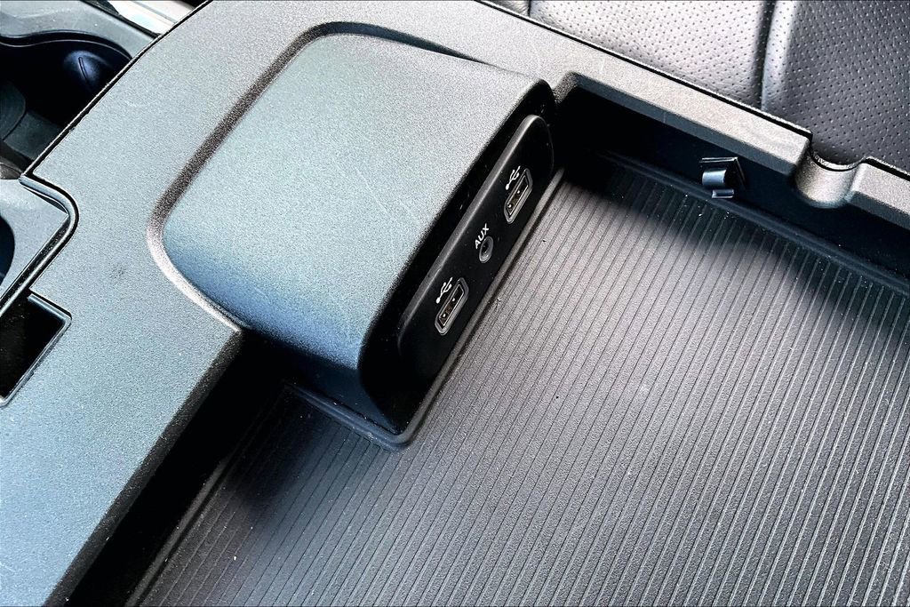 Used 2018 RAM 1500 Sport image 17