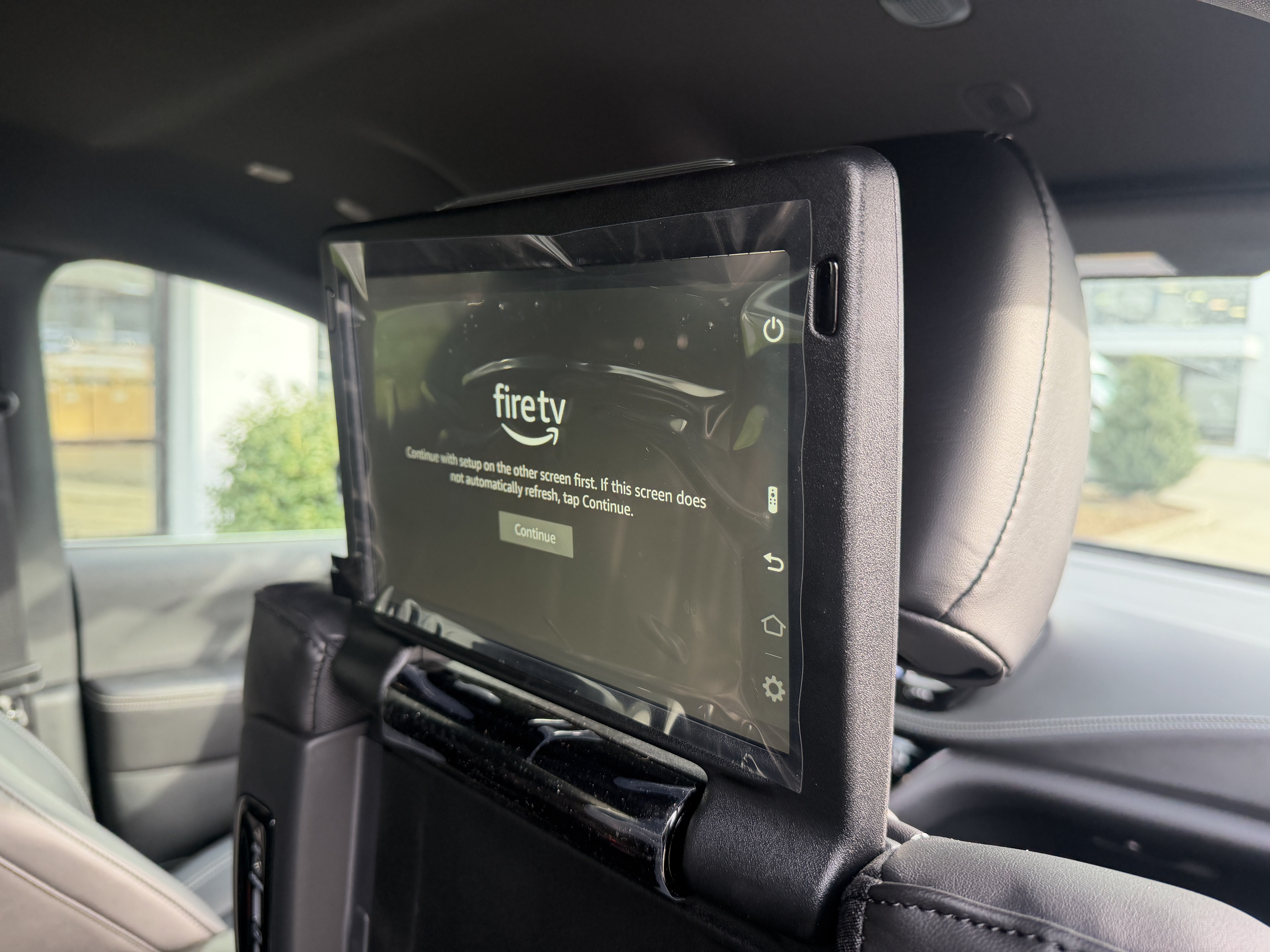 New 2026 Chrysler Pacifica Select AWD/4WD image 26