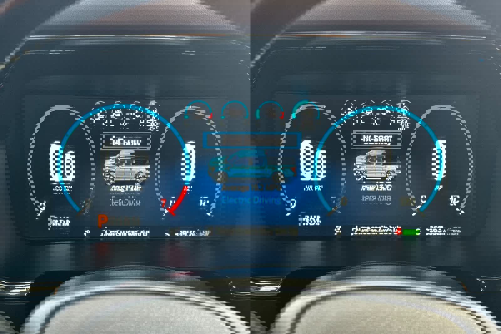 Certified 2021 Ford F150 Lariat w/ Equipment Group 502A High image 24