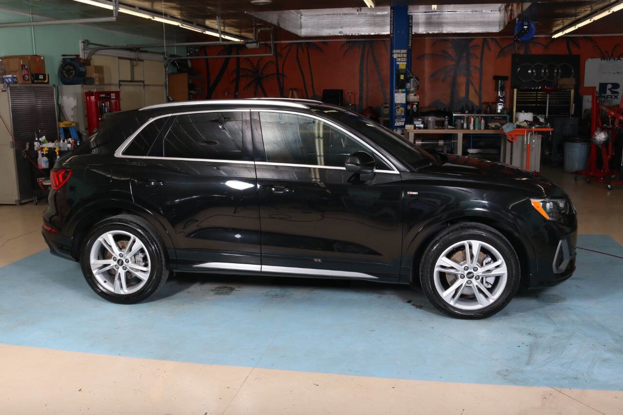 Used 2021 Audi Q3 2.0T Premium w/ Convenience Package image 7