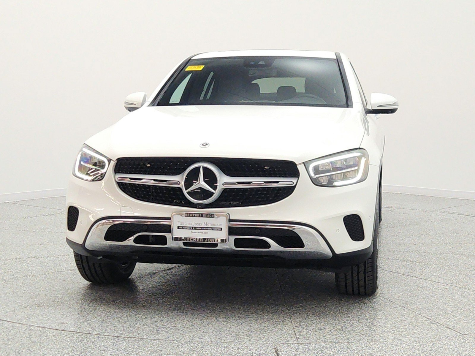Used 2022 Mercedes-Benz GLC 300 4MATIC Coupe image 2
