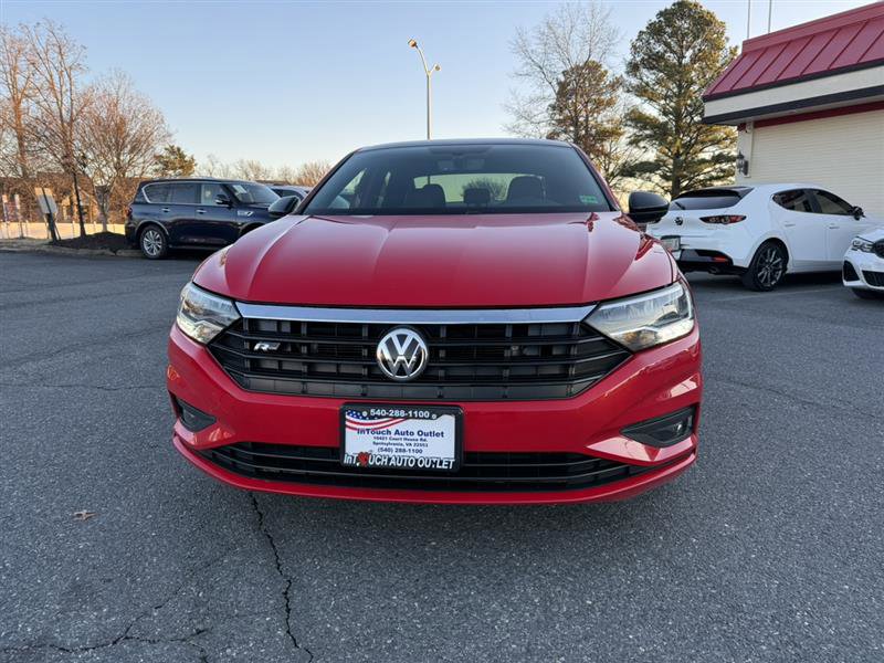 Used 2021 Volkswagen Jetta R-Line image 2