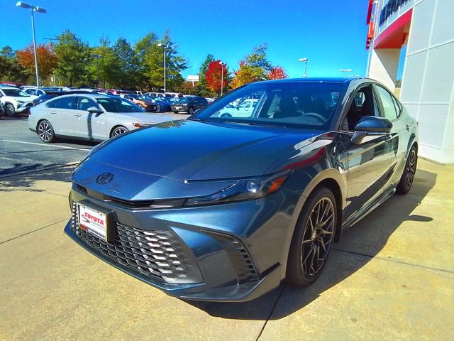New 2026 Toyota Camry SE image 3