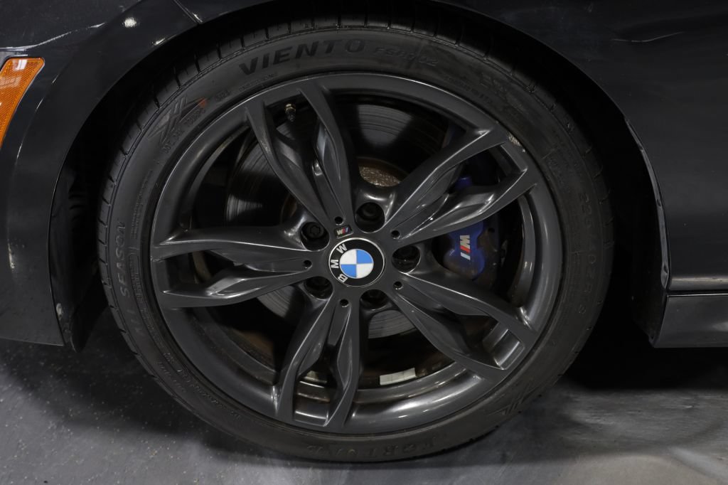 Used 2016 BMW M235i Coupe RWD image 31