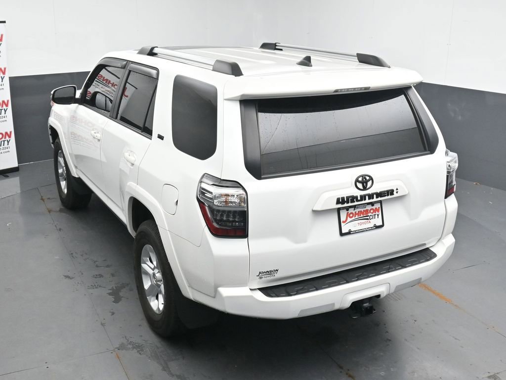 Used 2023 Toyota 4Runner SR5 Premium w/ Moonroof Package AWD/4WD image 29