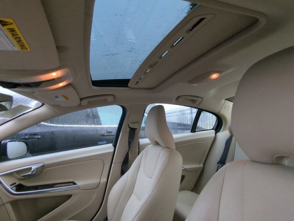 Used 2015 Volvo S60 T5 Premier FWD image 9