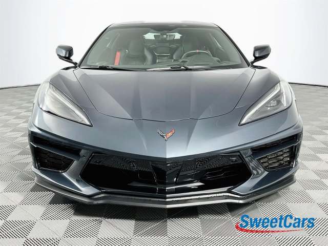 Used 2020 Chevrolet Corvette Stingray Premium Cpe w/ 3LT Preferred Equipment Group RWD image 2