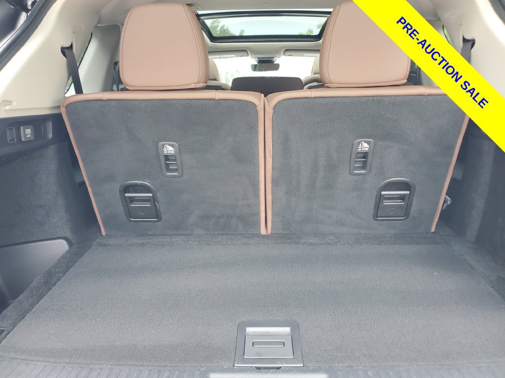 Used 2024 Acura MDX w/ Technology Package FWD image 8