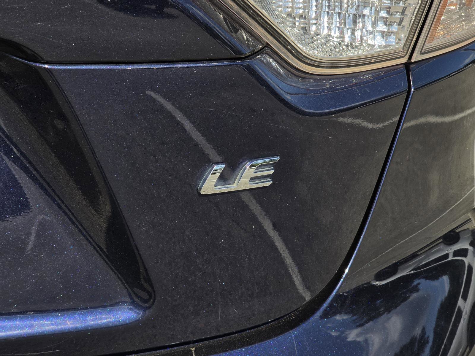 Used 2021 Toyota Corolla LE FWD image 7