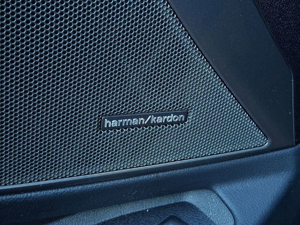 Used 2025 BMW M340i xDrive w/ Premium Package image 20