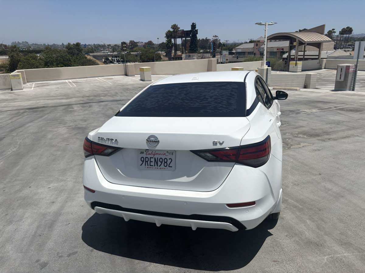 Used 2024 Nissan Sentra SV FWD image 33