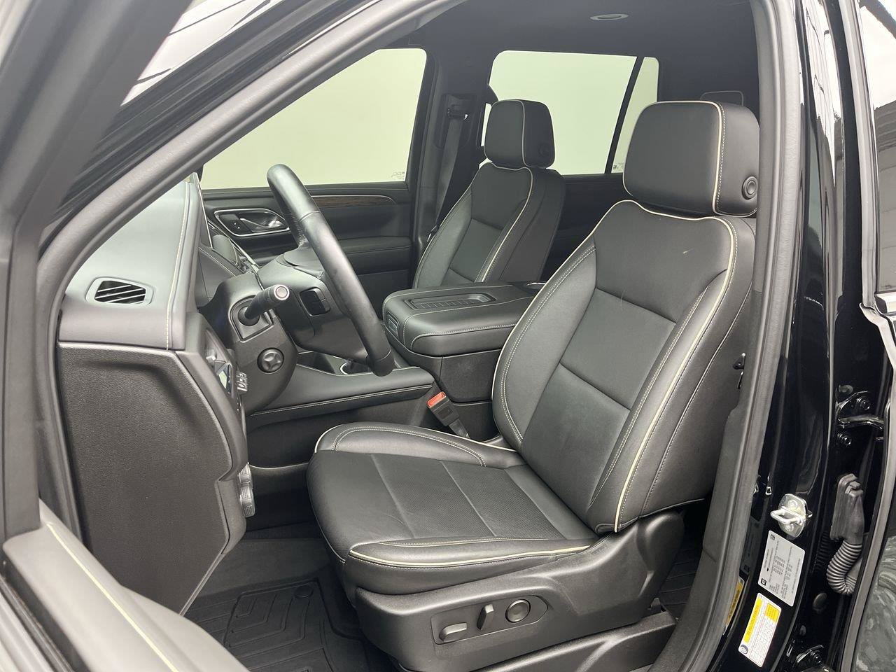 Certified 2024 Chevrolet Tahoe Premier AWD/4WD image 9