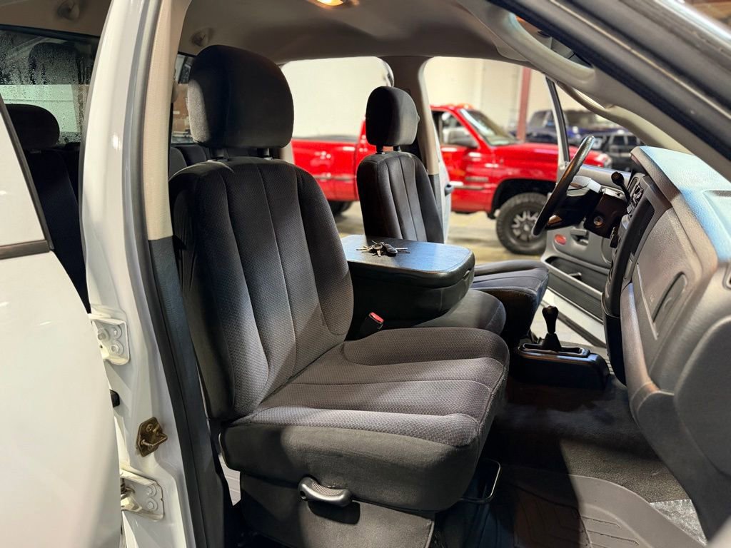 Used 2004 Dodge Ram 2500 Truck SLT w/ Trailer Tow Group image 25