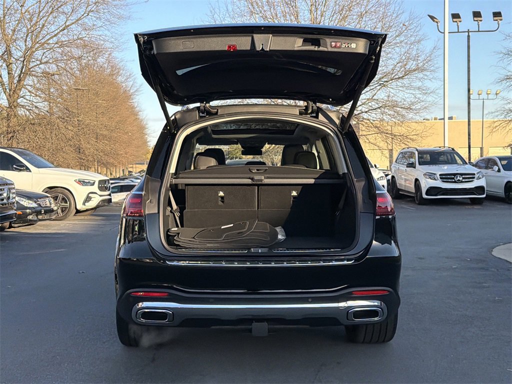 New 2026 Mercedes-Benz GLS 450 4MATIC image 16