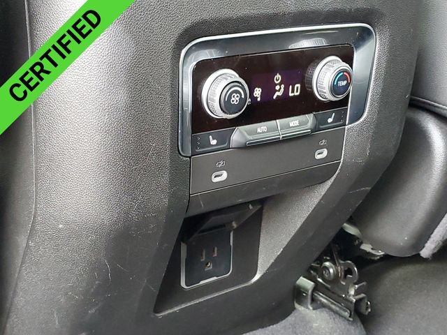 Certified 2024 Chevrolet Suburban Premier AWD/4WD image 31