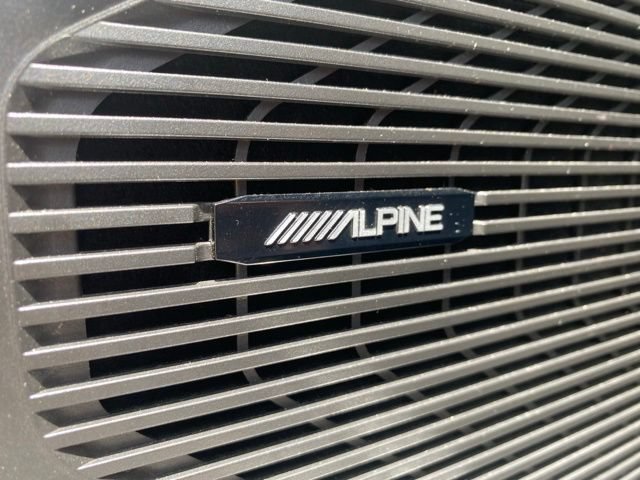 Used 2024 Jeep Wagoneer L Series II RWD image 14