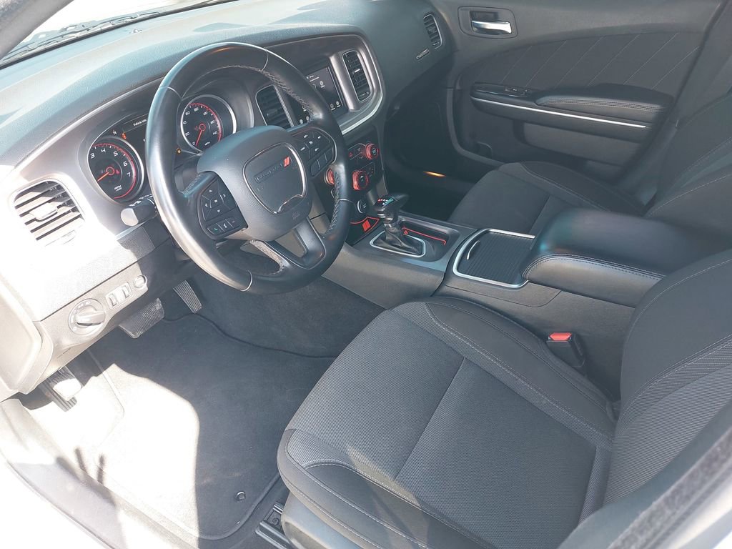 Used 2022 Dodge Charger SXT image 13