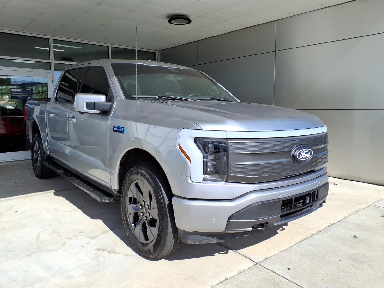 Used 2024 Ford F150 Lightning Lariat