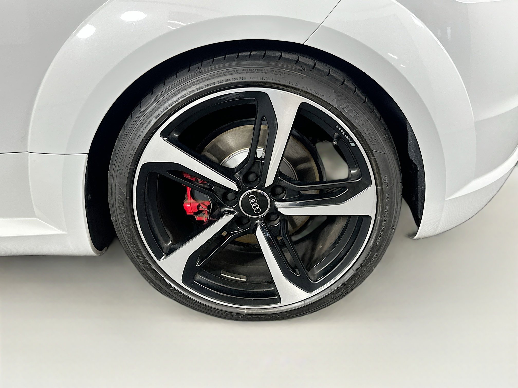 Used 2018 Audi TT 2.0T w/ Technology Package image 11